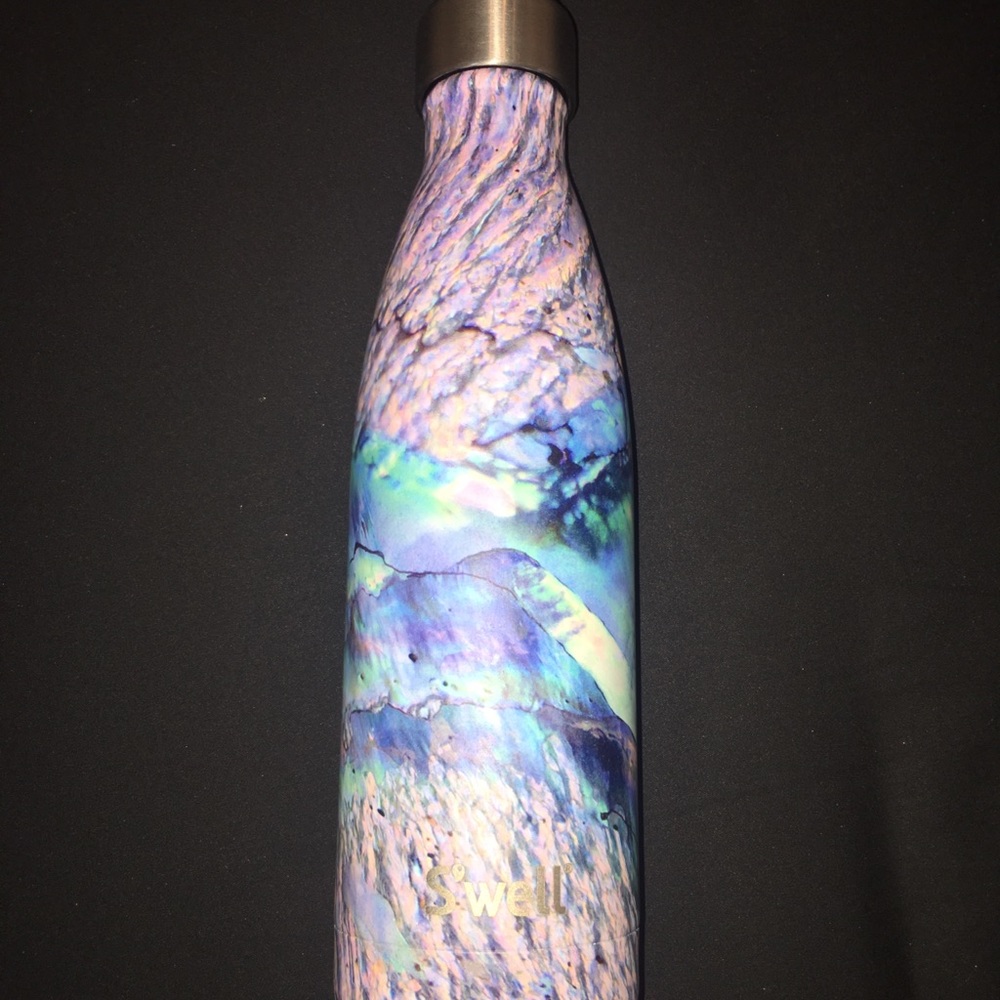 Swell water bottle (Never used)